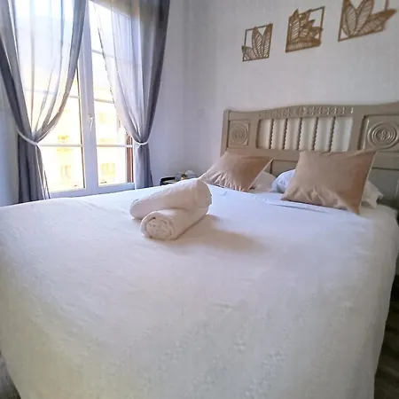 아파트 8, 2eme Etage, Climatise, Confort Avec Terrasse Ensoleillee Plein Sud *